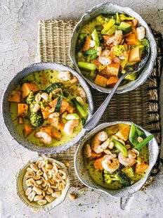 Vital Food 44 Nos mijotés futés Bouillon safrané AUX LÉGUMES ET CREVETTES