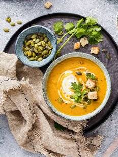 Vital Food 45 VELOUTÉ DE POTIRON au miso et gomasio