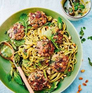 Vital Food 46 Boulettes de bœuf aux pignons, salsa verde