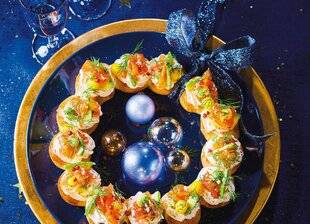 Hors-Séries 16 Couronne de petits choux au saumon