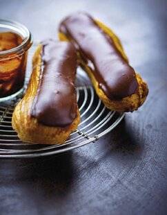 Hors-Séries 20 Éclair au chocolat