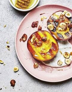 Hors-Séries 20 Nectarine grillée au miel et aux noisettes