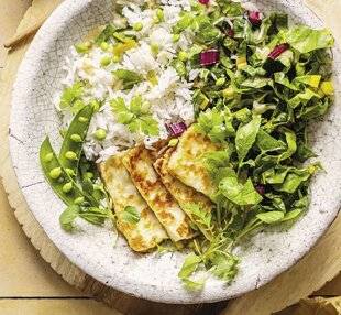 Hors-Séries 21 Salade de riz, blettes, pois gourmands et halloumi grillé