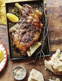 Hors-Séries 21 Épaule d'agneau marinée au piment de Cayenne