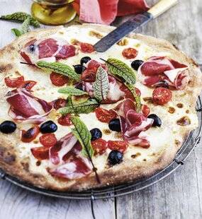 Hors-Séries 21 Pizza tomate-mozzarella à la coppa