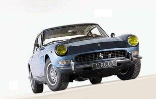 Sport Auto Classiques 38 FERRARI 330 GT : PRESQUE UNE ICÔNE