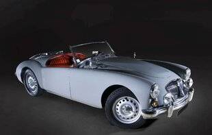 Sport Auto Classiques 41 LA MGA : ADORABLE PETITE ANGLAISE