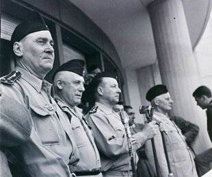 hors-séries 20 ET SI LE PUTSCH D'ALGER AVAIT RÉUSSI ?