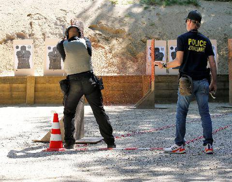 TirMag 36 Le Challenge de Tir du 36Quand les brigades de police s’affrontent